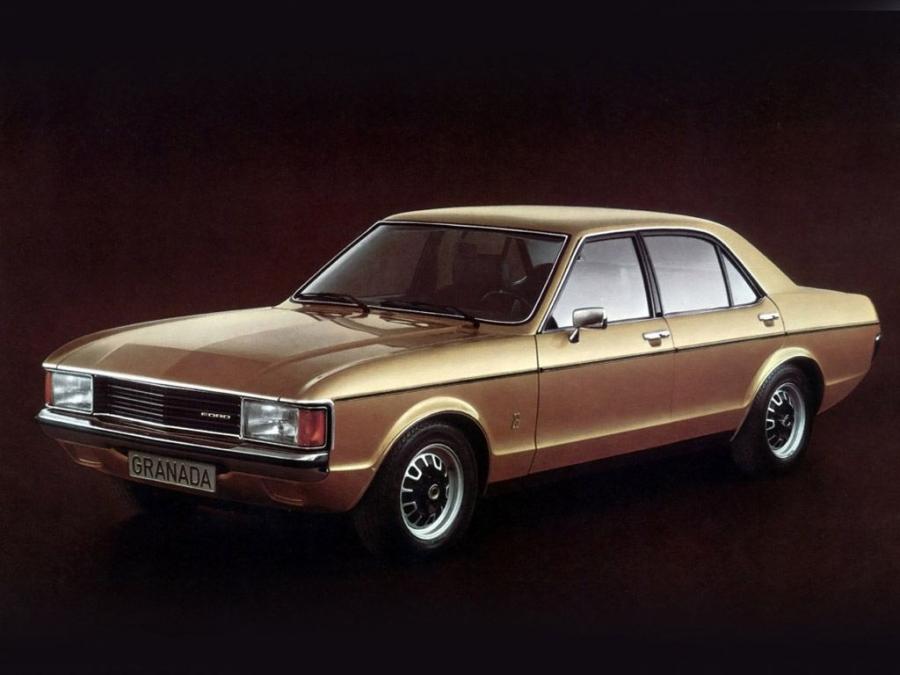  Ford Granada L 4-Door 1972 года  (фото 7 из 13)